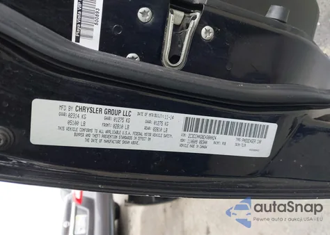 2014 Chrysler 300 z USA, uszkodzony, nr VIN 2C3CCAAG8EH380024